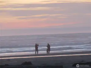 AND IN THE EVENING TAKE YOUR LOVED ONE TO WATCH THE SKIES TURN PINK AND RED!