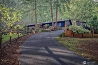 Large private driveway to your new home.