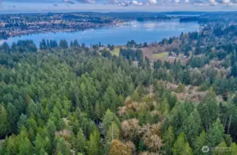 Liberty Bay in the distance. While the home feels away from everything ~ you are just minutes from downtown Poulsbo!