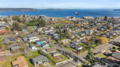 Located in the sought after community of Ruston in the North End of Tacoma. Minutes from Point Ruston, waterfront leisure, Point Defiance park, and more.
