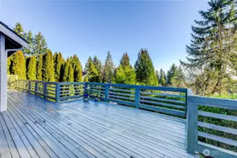 Wrap-Around Deck with Views of the Cascades