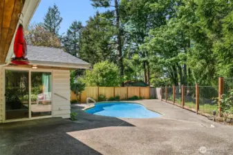 plenty of space for summer BBQs and relaxation