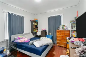 Upstairs Unit Bed 2