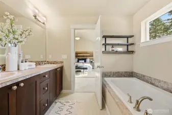 Five piece primary bath