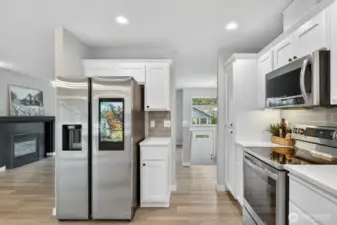 If you love technology, this refrigerator is for you!