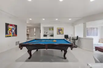 Downstair Entertainment Area - Pool Table