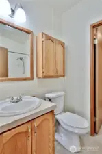 Guest Bathroom w/ Shower & Bath