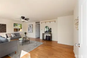 Spacious bright great room