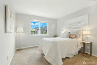 Second bedroom.