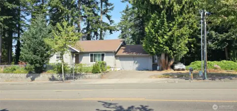 Wide frontage Property view from the street