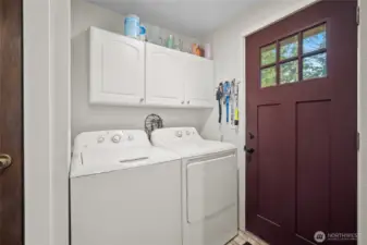 Utility room & back door to yard.