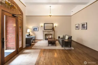 Charming lobby entrance accessed via front courtyard.