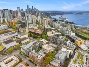 A neighborhood feel with an easy commute Downtown.