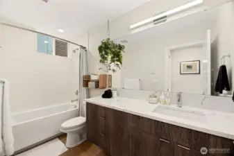 Large full bathroom on first story - next to two bedrooms