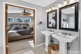 Upstairs Secondary Primary Ensuite