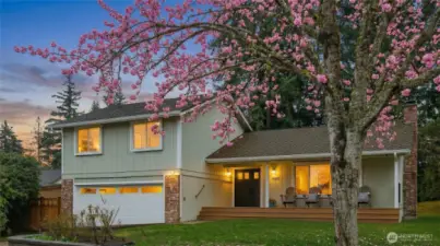 Welcome home to the first hole on Fairwood Greens Golf Course!
