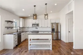 Great kitchen with island