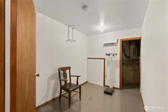 Extra Room with Mechanical Room Perfect for Home Office