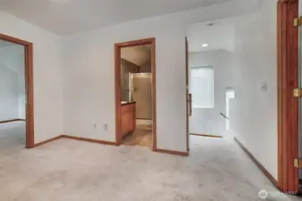 U/L 3/4 bathroom