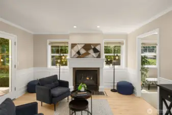 Family Room or Formal Dining Room