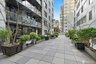 Courtyard on 3rd floor