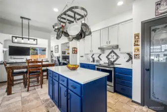 Fully updated kitchen with walk in pantry