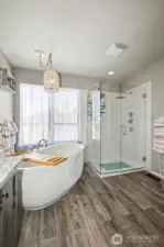 Gorgeous soaking tub