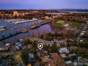 Aerial NE view towards University of Washington/Montlake Cut. Montlake Playfield is in view, as well as 520.