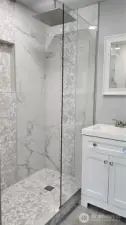 Spa like primary shower