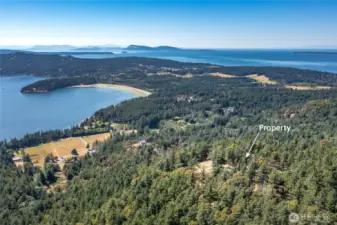 Located about 1/3 of the way up Buck Mt, this home is on 7.5 +/- acres and is an area of fine homes
