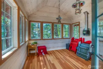The cutest of spaces awaits you perfect use in the Yoga Studio