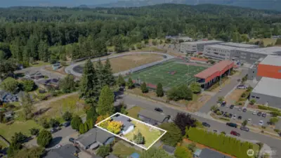 Spectacular Location Close to Mt. Si High School
