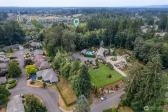 SEE "PIN" ABOVE TREES..... THIS IS THE PROPERTY. THR DRIVEWAY IS THE TREE'D AREA BY THE WHITE VAN W BLACK ROOF