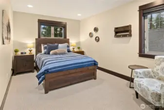 Ensuite bedroom upstairs