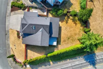 Fantastic.  New roof was installed in 2014.