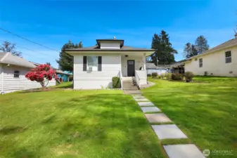 Street view of the home.