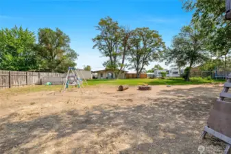 Another view of the play area, a good place to kick the dirt around and run and play!