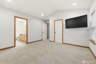 Upstairs Primary bedroom