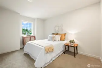 2nd bedroom