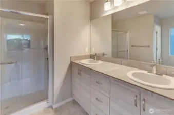 Pictures are from a previously built Penrose plan in the community and may display upgrades that are no longer available.