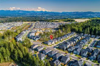Fantastic location with easy access to recreation, amenities and shopping