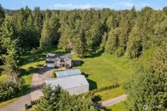 Sprawling Snohomish estate on 5.87 acres!