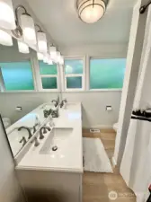 Main Full Bath