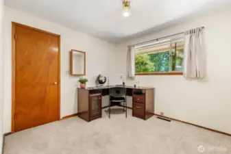 Every room has potential—perfect for guests, work-from-home setups, or creative spaces.
