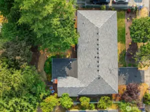 Large flat usable lot offers tons of gardening options.
