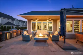 Keeping it cozy on this large patio