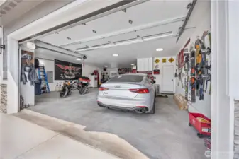So much room, 3 cars wide and 2 tandem bays