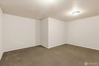 Another look at this large space.