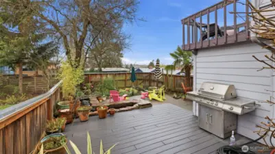 Ideal for outdoor dining and entertaining.