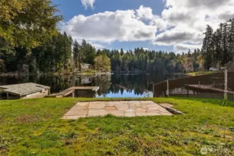 Absolutely beautiful & peaceful lake view